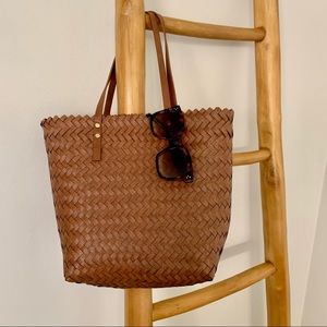 | tulum cognac weave tote |